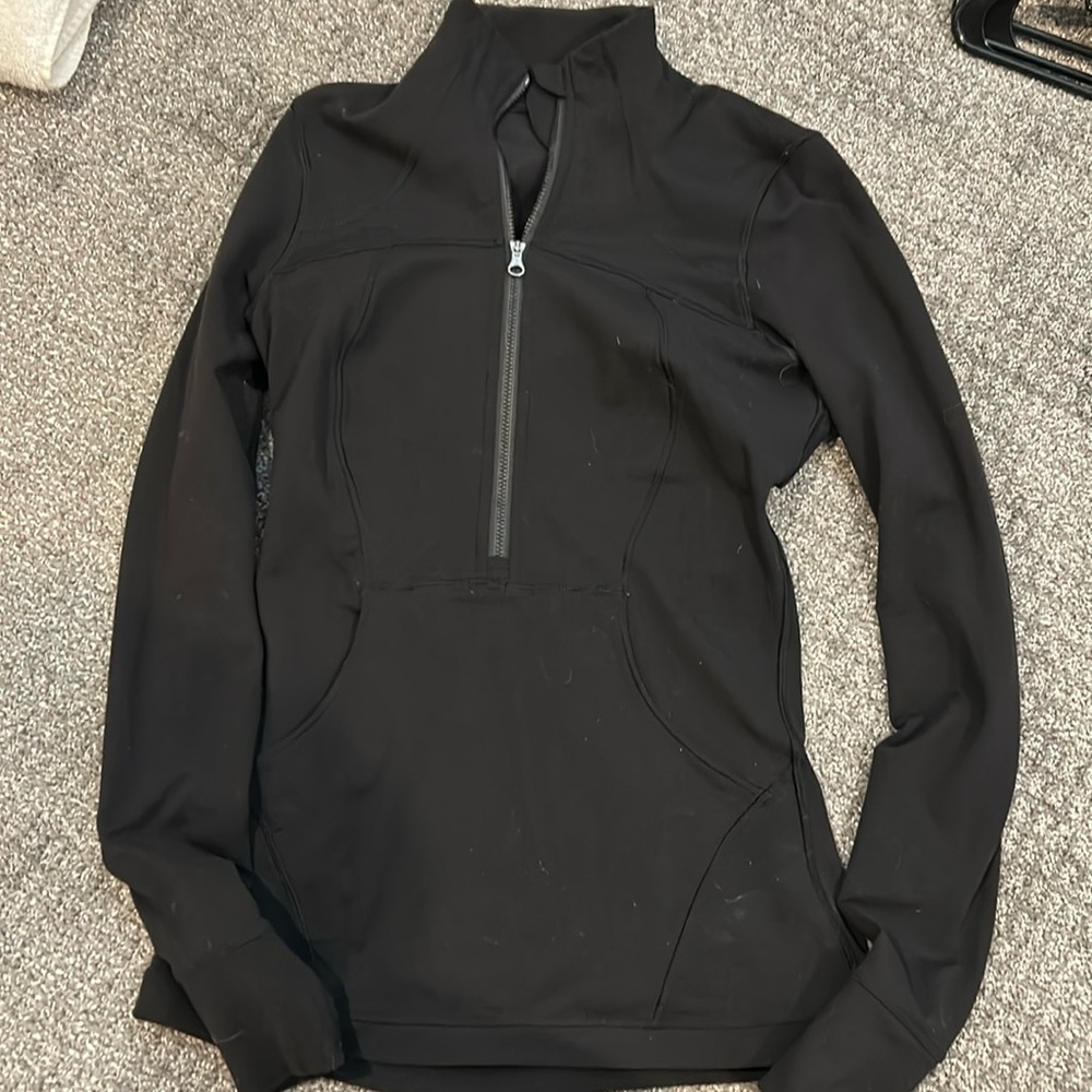 Black Lululemon half zip